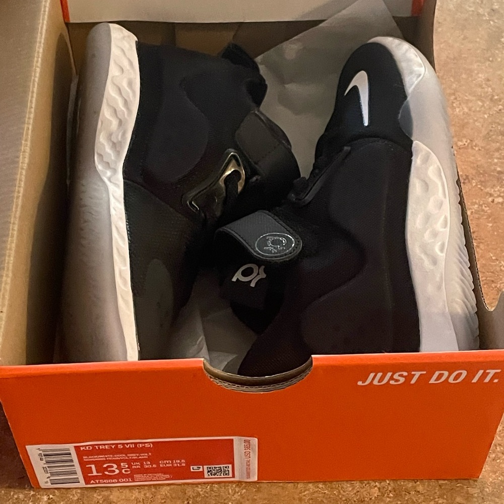 Boys Nike shoes